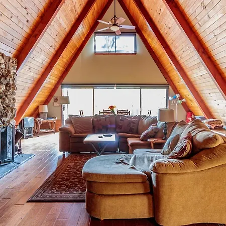 Alford Family Lodge